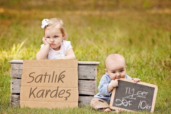 Kardeş Kıskançlığı.. Satılık Kardeş Var !